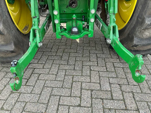 2022 john deere 6155r vierwielaangedreven landbouwtractor - afbeelding 8 van  41