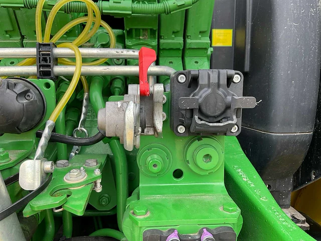 2022 john deere 6155r vierwielaangedreven landbouwtractor - afbeelding 11 van  41