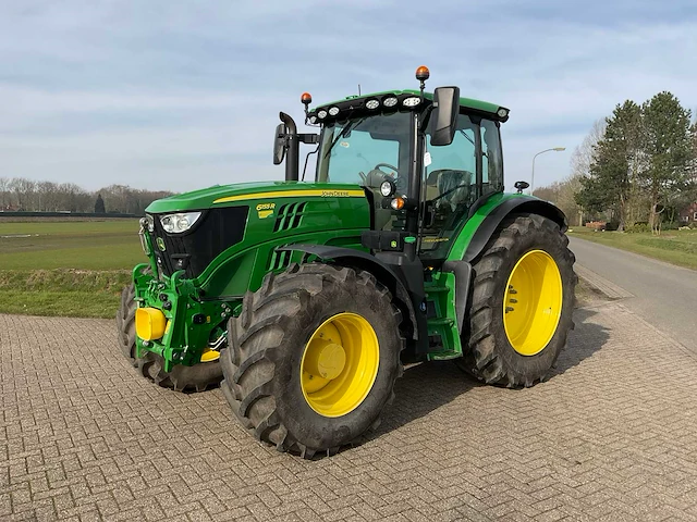 2022 john deere 6155r vierwielaangedreven landbouwtractor - afbeelding 1 van  41