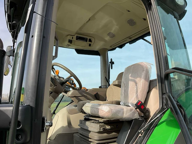 2022 john deere 6155r vierwielaangedreven landbouwtractor - afbeelding 20 van  41