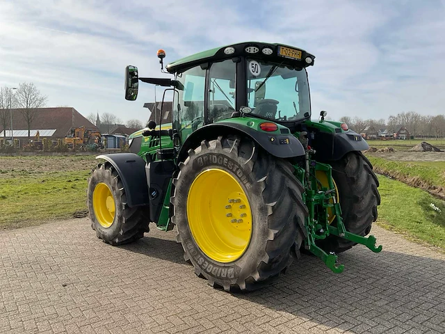 2022 john deere 6155r vierwielaangedreven landbouwtractor - afbeelding 39 van  41