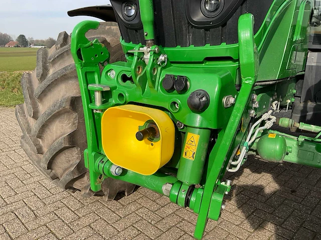 2022 john deere 6155r vierwielaangedreven landbouwtractor - afbeelding 41 van  41
