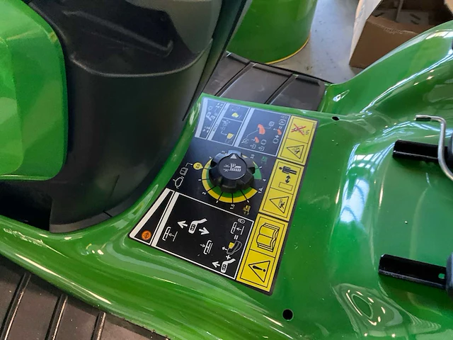 2022 john deere x350 zitmaaier - afbeelding 13 van  13