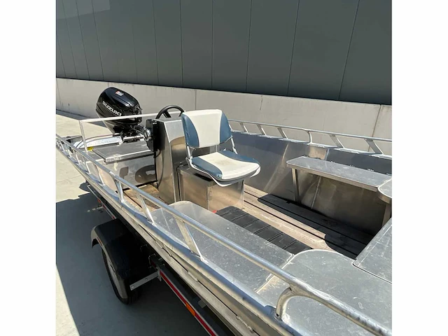 2022 jon boat 518 consoleboot en visboot - afbeelding 3 van  12