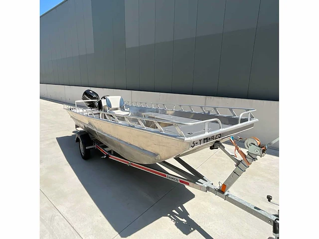 2022 jon boat 518 consoleboot en visboot - afbeelding 1 van  12