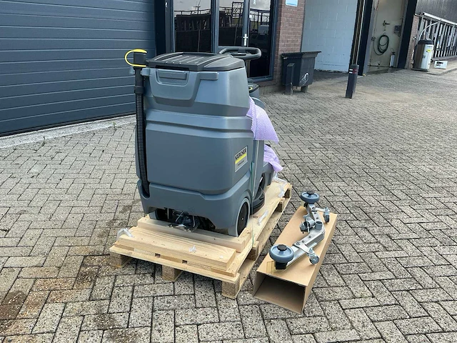2022 karcher bd5070 - schrob/zuigmachine - afbeelding 20 van  24