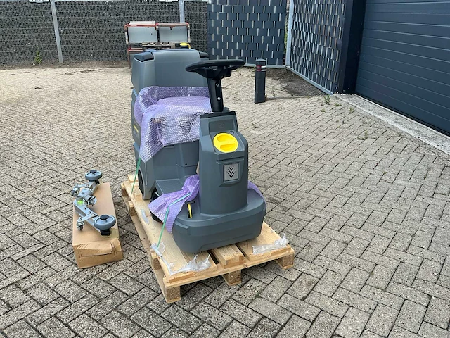 2022 karcher bd5070 - schrob/zuigmachine - afbeelding 21 van  24