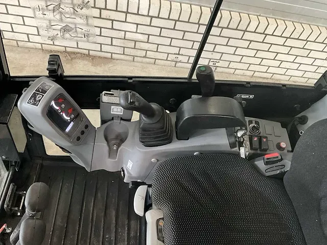 2022 kubota - kx019-4 - minigraafmachine - afbeelding 28 van  40