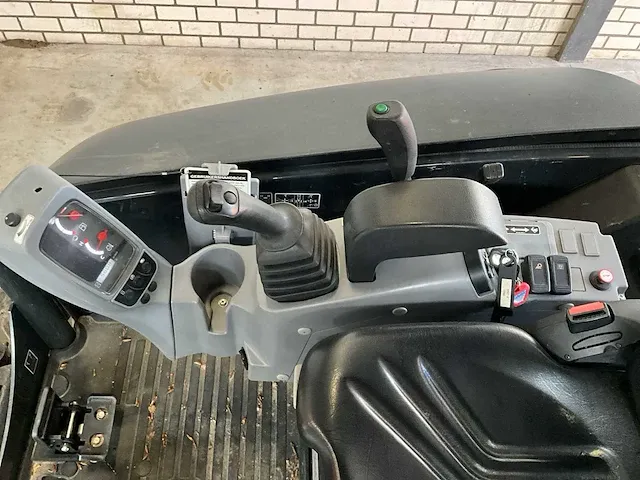 2022 kubota kx027-4 hi - minigraafmachine - afbeelding 25 van  36