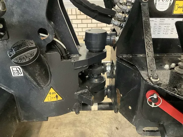 2022 kubota rt260-2 stage 5 shovel - afbeelding 7 van  38