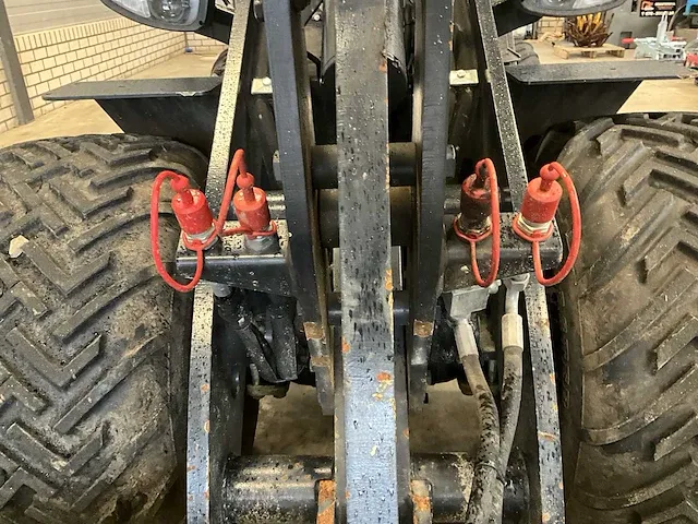 2022 kubota rt260-2 stage 5 shovel - afbeelding 13 van  38