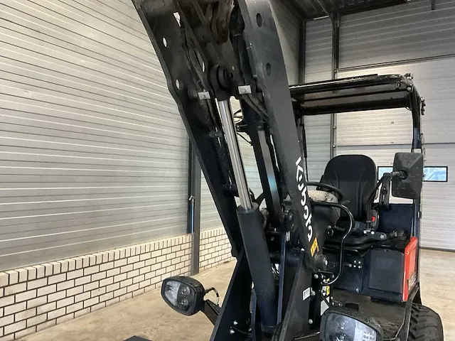 2022 kubota rt260-2 stage 5 shovel - afbeelding 31 van  38