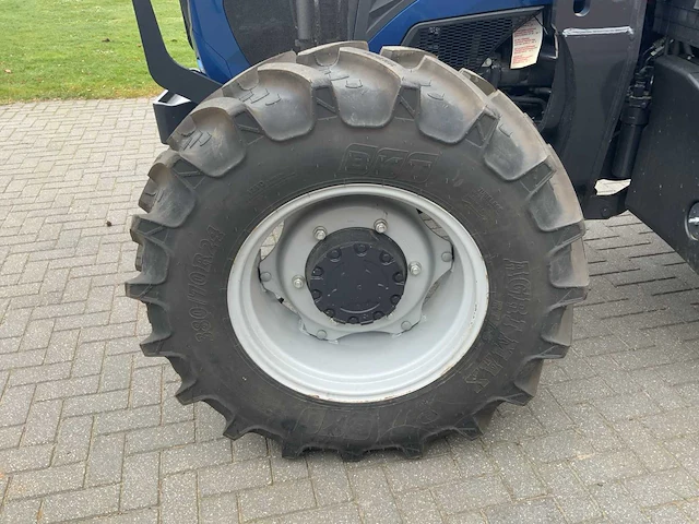 2022 landini 5-100 vierwielaangedreven landbouwtractor “ongebruikt 2 uur” demo model - afbeelding 11 van  41