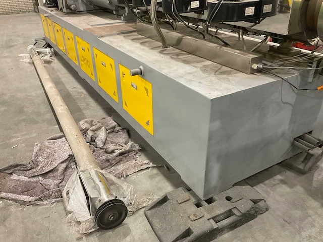 2022 lantai szw92 extruder met rijplatenproductielijn - afbeelding 62 van  63