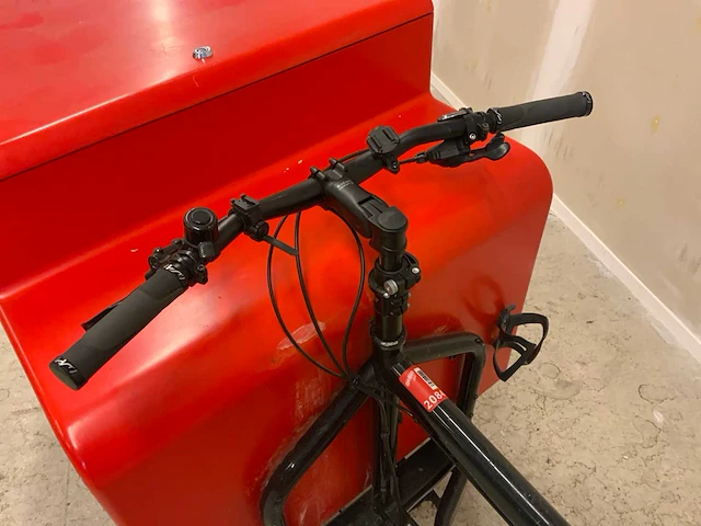 2022 larry vs harry bullitt x met bak bakfiets (2x) - afbeelding 10 van  24