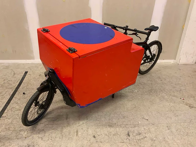 2022 larry vs harry bullitt x met bak bakfiets (2x) - afbeelding 14 van  24