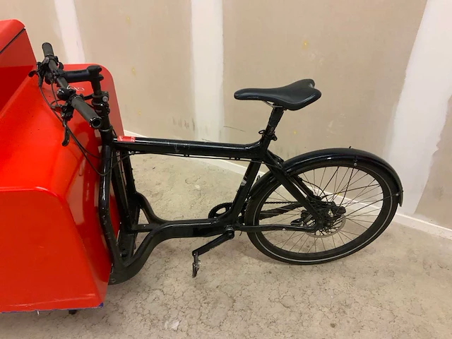 2022 larry vs harry bullitt x met bak bakfiets (2x) - afbeelding 17 van  24