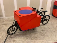 2022 larry vs harry bullitt x met bak bakfiets (2x) - afbeelding 1 van  24