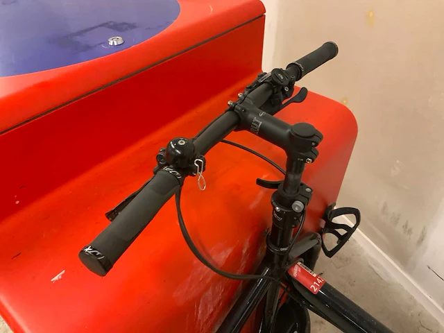 2022 larry vs harry bullitt x met bak bakfiets (2x) - afbeelding 10 van  25