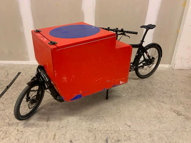 2022 larry vs harry bullitt x met bak bakfiets (2x) - afbeelding 14 van  25