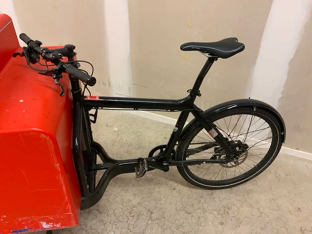 2022 larry vs harry bullitt x met bak bakfiets (2x) - afbeelding 18 van  25