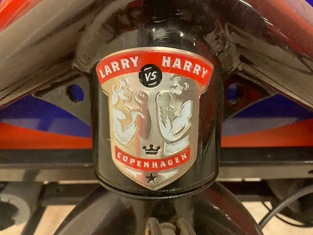 2022 larry vs harry bullitt x met bak bakfiets - afbeelding 13 van  13