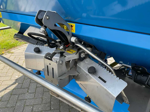 2022 lemken polaris 16 kunstmeststrooier - afbeelding 2 van  22