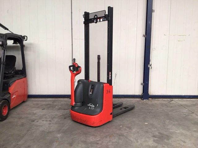 2022 linde l10b stapelaar - afbeelding 1 van  9