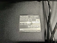 2022 makita dc18rd acculader - afbeelding 4 van  4