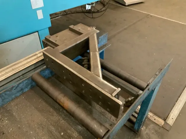 2022 meba eco 410 dga-2300 cnc automatische bandzaagmachine - afbeelding 3 van  24