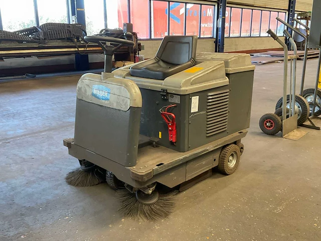 2022 meijer vr 950 zelfrijdende veegmachine - afbeelding 1 van  10