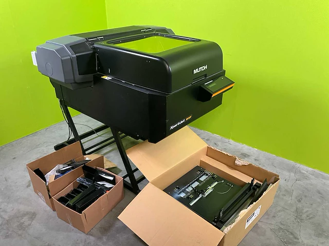 2022 mutoh xpertjet 661uf a2+led flatbedprinter uv - afbeelding 1 van  24