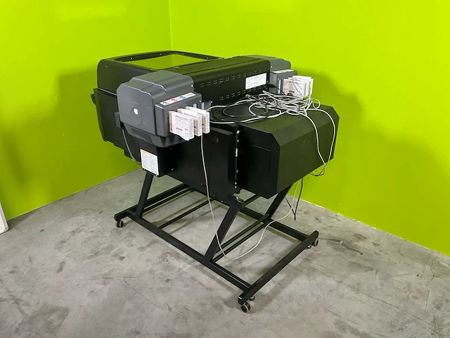 2022 mutoh xpertjet 661uf a2+led flatbedprinter uv - afbeelding 19 van  24