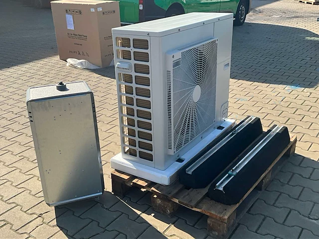 2022 nefit / bosch odusplit4 warmtepomp - afbeelding 9 van  12