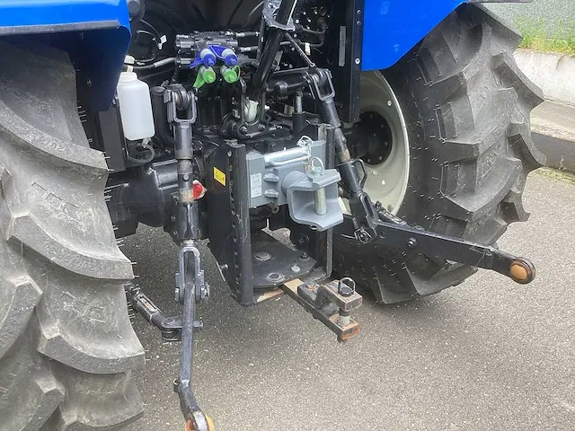 2022 new holland 70-66s vierwielaangedreven landbouwtractor - afbeelding 2 van  27