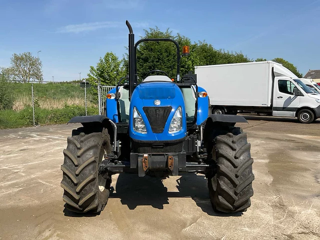 2022 new holland t4.75 s vierwielaangedreven landbouwtractor - afbeelding 12 van  37