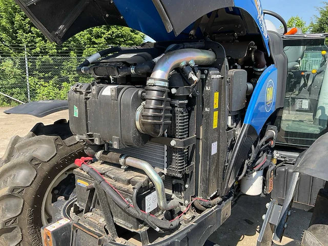 2022 new holland t4.75 s vierwielaangedreven landbouwtractor - afbeelding 27 van  37