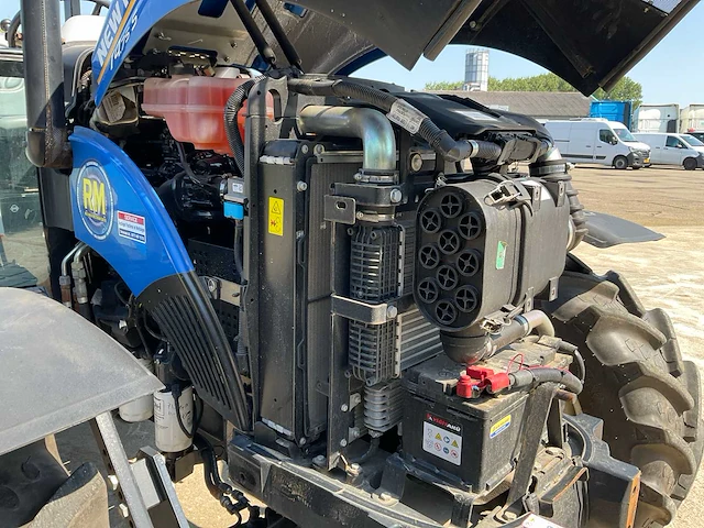 2022 new holland t4.75 s vierwielaangedreven landbouwtractor - afbeelding 28 van  37