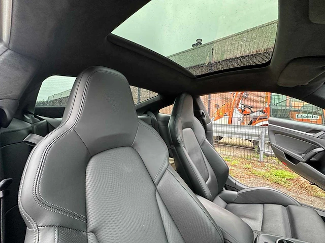 2022 porsche 911 carrera personenauto - afbeelding 17 van  33