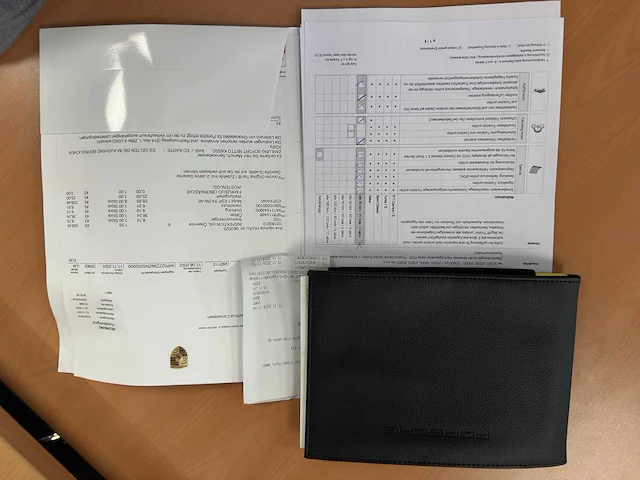 2022 porsche 911 carrera personenauto - afbeelding 27 van  33