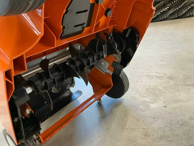 2022 stihl rle 540.0 verticuteermachine - afbeelding 4 van  12