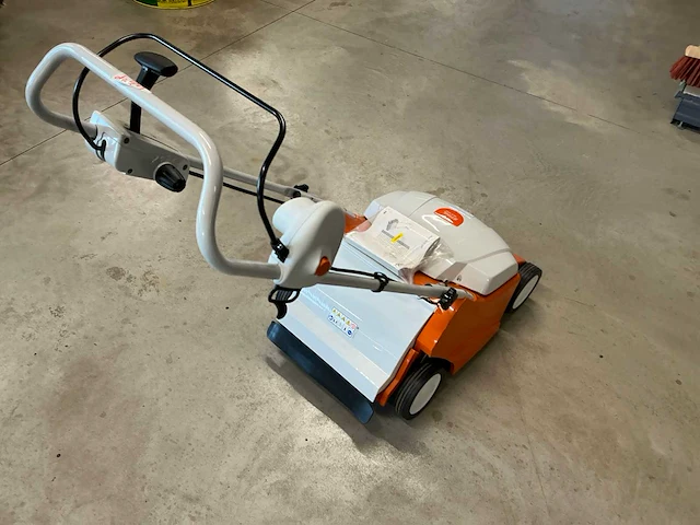 2022 stihl rle 540.0 verticuteermachine - afbeelding 8 van  12