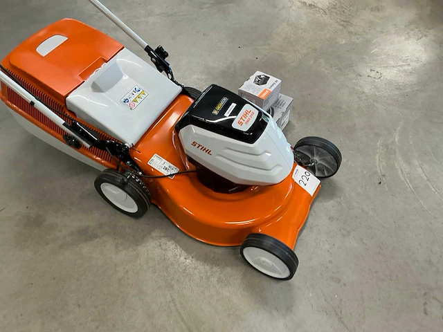 2022 stihl rma 248.0 accugrasmaaier - afbeelding 6 van  10