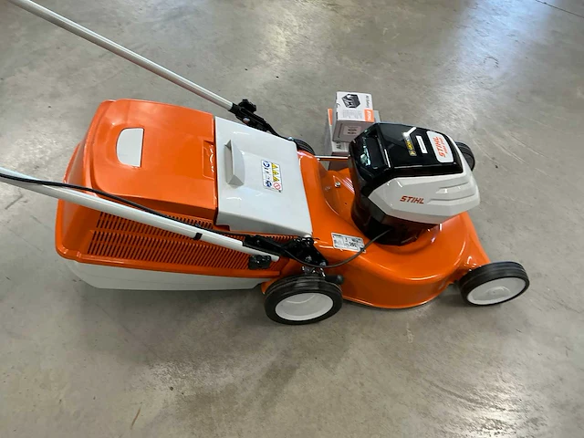 2022 stihl rma 248.0 accugrasmaaier - afbeelding 7 van  10