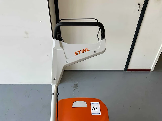 2022 stihl rma 443 c accu-grasmaaierset - afbeelding 6 van  9