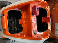 2022 stihl rma 443 c accu-grasmaaierset - afbeelding 8 van  9