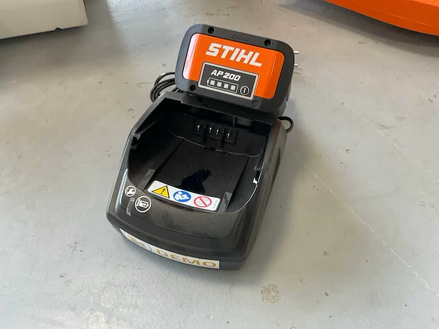 2022 stihl rma 443 c accu-grasmaaierset - afbeelding 9 van  9