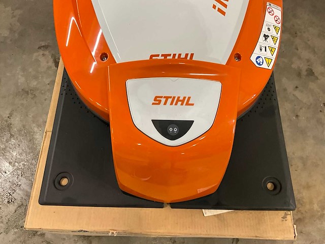 2022 stihl rmi 632 robotmaaier - afbeelding 2 van  14