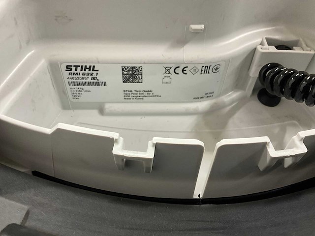 2022 stihl rmi 632 robotmaaier - afbeelding 6 van  14