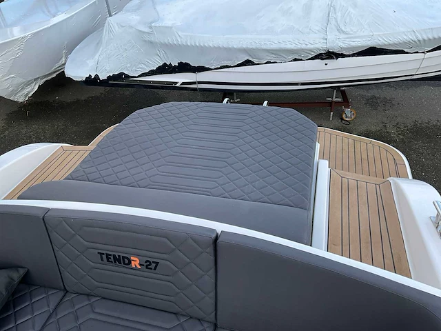 2022 tendr 27 cabin sloep - afbeelding 7 van  20